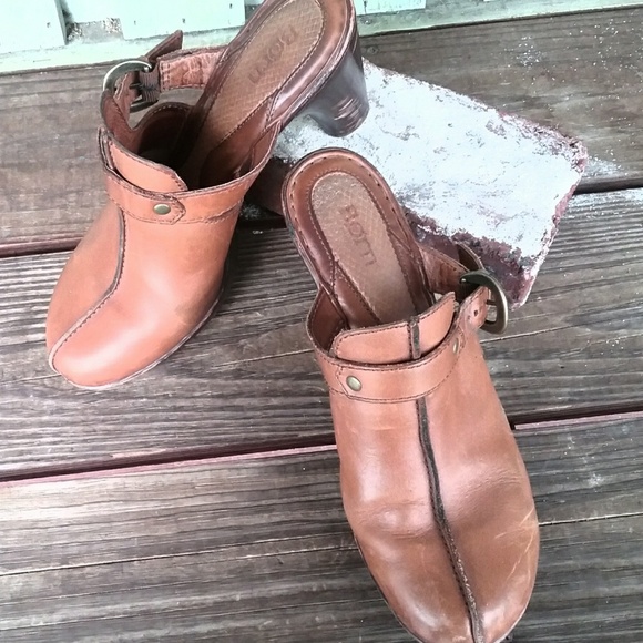 Born Brown Leather Boho Festival Mules - Picture 1 of 6